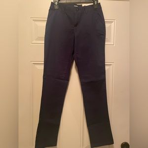 Size 2-navy Cato modern fit capri-NWT